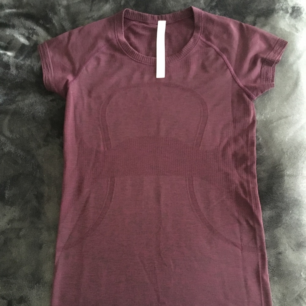 Lululemon Swiftly Soft Tech Short sleeve top